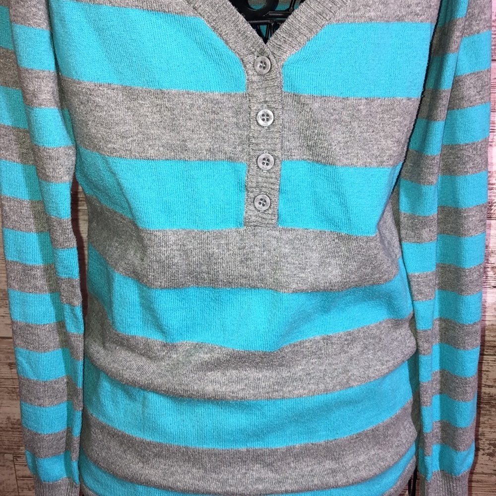 Fox racing stripped shirt size medium blue and gray v-neck button up top moto​​ - Picture 3 of 4